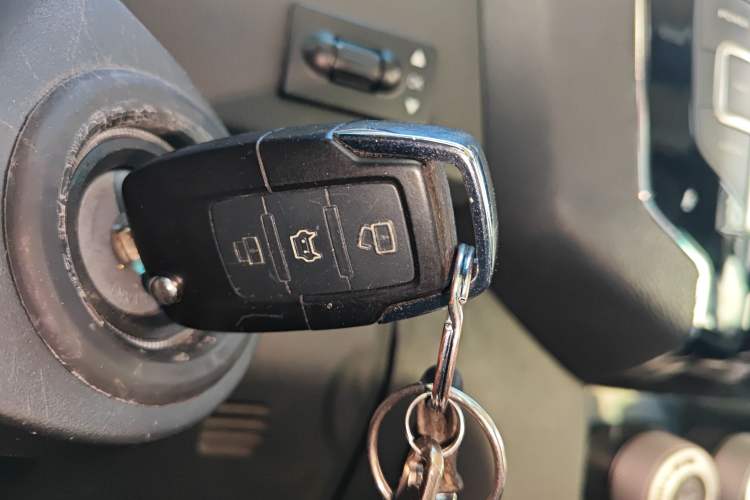 Used BAIC Off-Road BJ40 2016 40L 2.3T Automatic All-Wheel Drive Premium Edition Vehicle Key