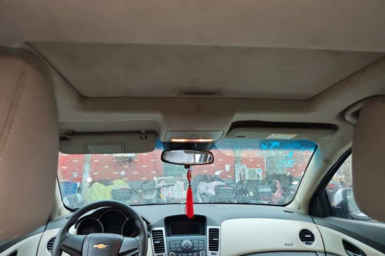 Used Chevrolet Cruze 2015 1.5L Classic SE MT