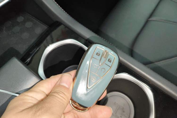 Used CHANGAN Eado 2023 Changan Edition PLUS Blue Whale NE 1.4T GDI DCT Prestige Version