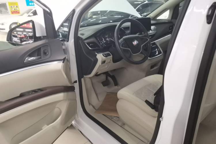 Used Buick GL8 2023 Land Executive Class Smart Enjoyment Model