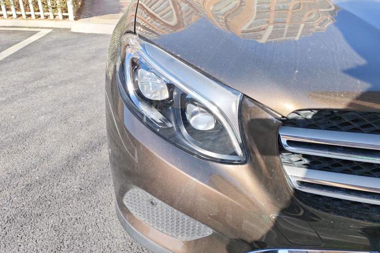 Used Mercedes-Benz GLC 2016 GLC 300 4MATIC Luxury Model