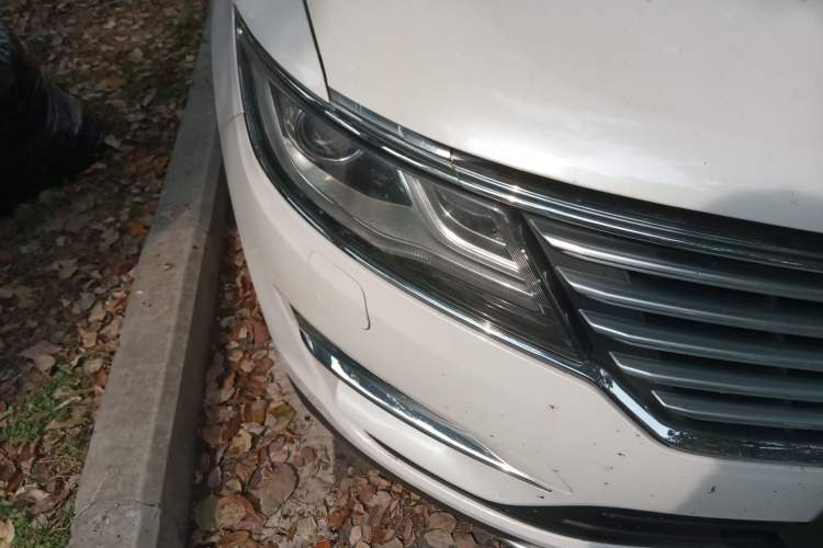 Used Lincoln MKC 2014 2.0T Two-Wheel Drive Deluxe Edition
