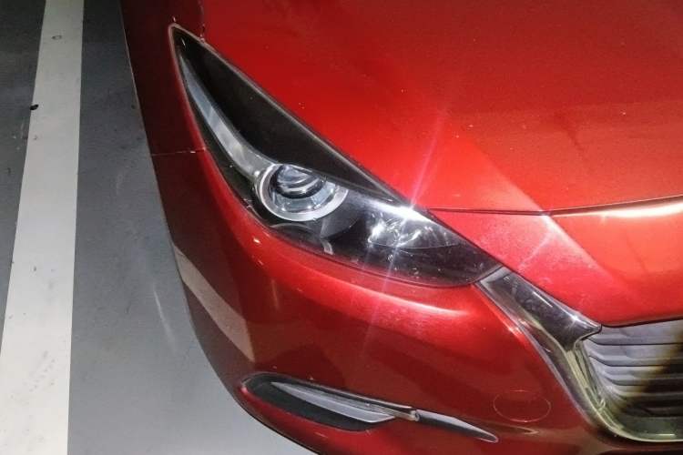 Used Mazda Mazda 3 Axela 2017 Hatchback 1.5L Automatic Comfort Model Emission Standard China V