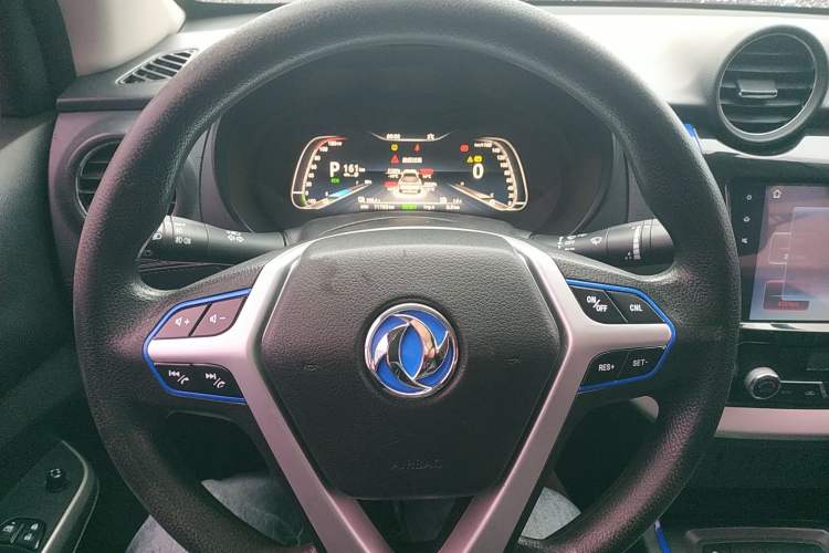 Used Dongfeng Ruichi 6 2020 EV model