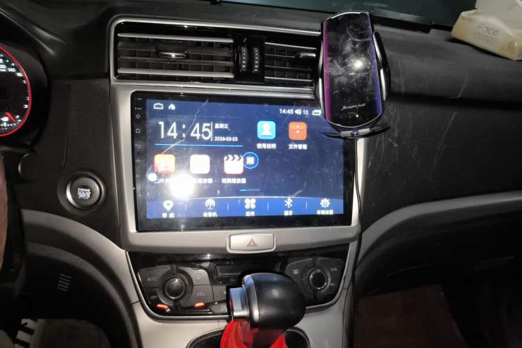 Used Haval H6 2015 Sport Edition 1.5T Automatic Two-Wheel Drive Luxury Model
