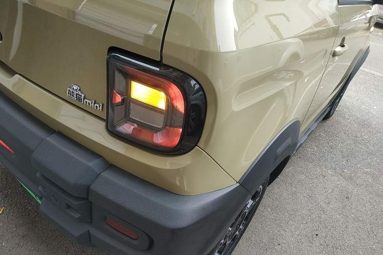 Used Geely Galaxy Panda 2024 200km Panda Rider
