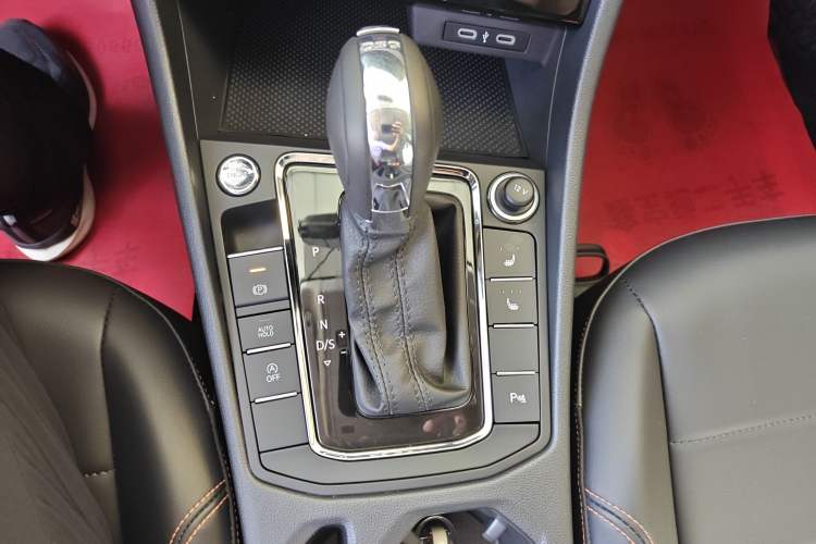 Used Volkswagen Bora 2023 200TSI DSG YueXing PRO Edition
