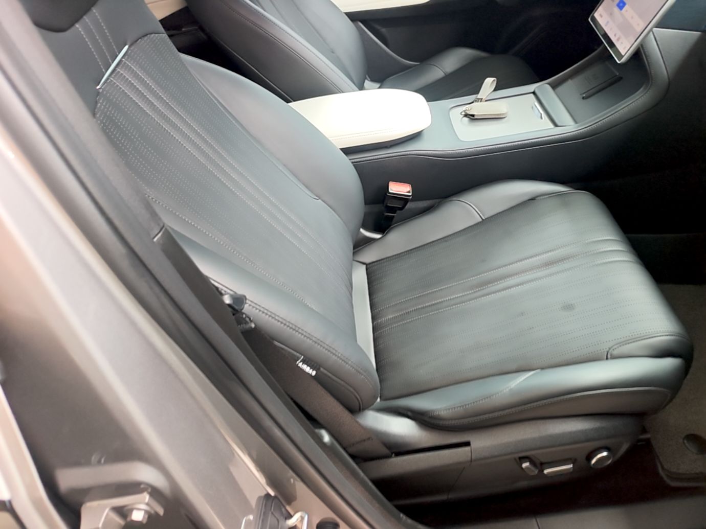 Geely Galaxy L7 2023 1.5T 115 km MAX — снимка 19