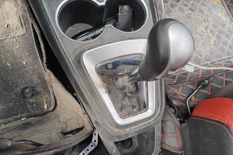 Used JAC Group iEV6E 2018 Upgraded Edition iEV6E Luxury Smart Model Gear Lever