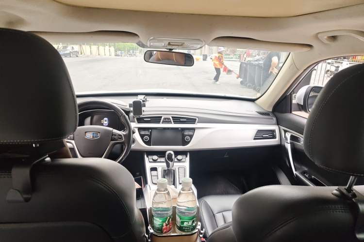 Used Geely Auto Emgrand X7 Sport 2016 1.8TD Automatic ZhiShang Model Headliner