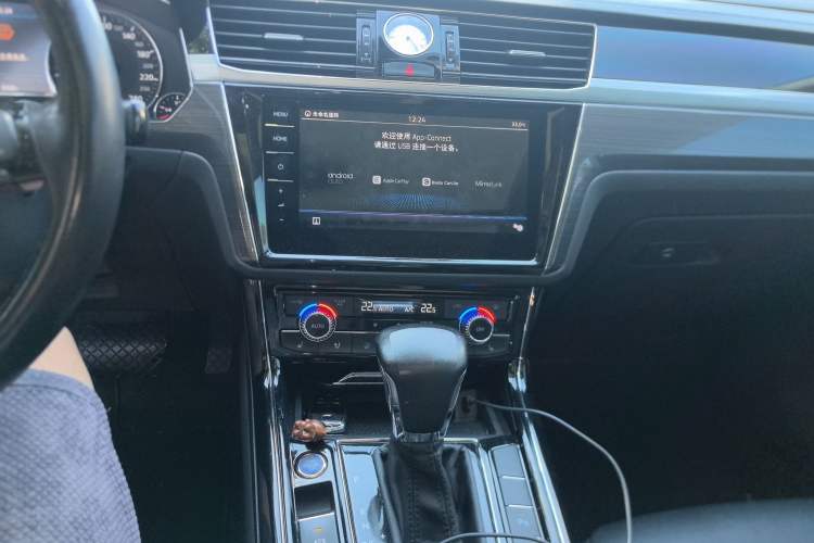 Used Volkswagen Phideon 2018 Revised Version 380TSI Two-Wheel Drive Business Edition
