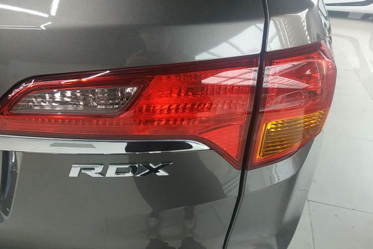 Used Acura RDX 2016 3.0L Two-Wheel Drive Comfort Edition
