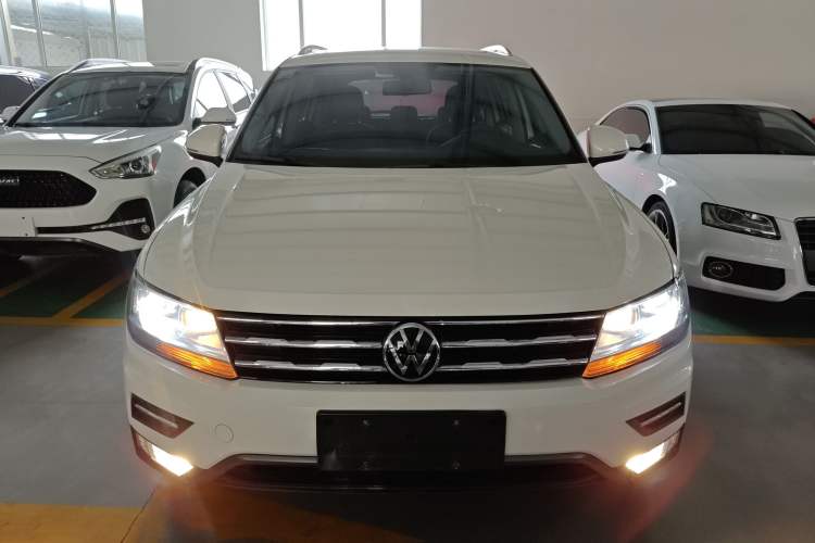 Used Volkswagen Tiguan L 2021 330TSI Automatic Two-Wheel Drive Smart Edition