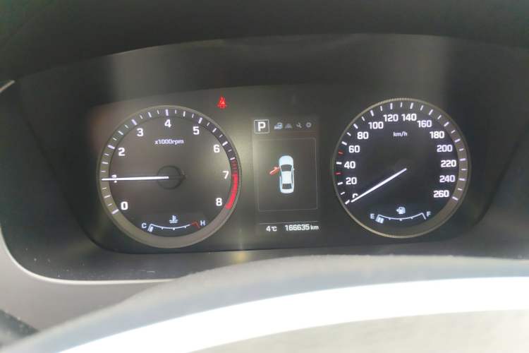 Used Hyundai Sonata 2015 1.6T GLX Advanced Model
