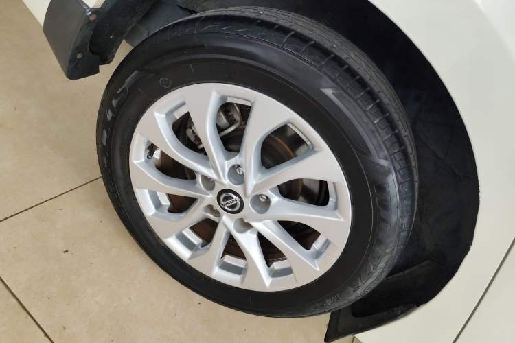 Used Nissan Sylphy 2022 Classic 1.6XE CVT Comfort Edition Right Rear Wheel Hub