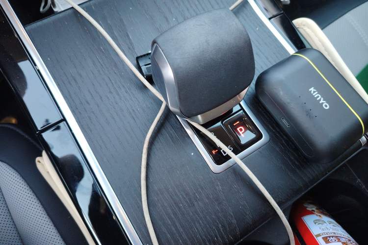 Used Land Rover Range Rover Evoque 2024 Aurora L 249 PS Prestige Light-Chasing Edition