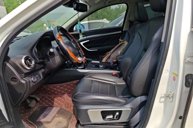 Used Wey VV7 2017 2.0T Ultra-Luxury Version Left Front Seat