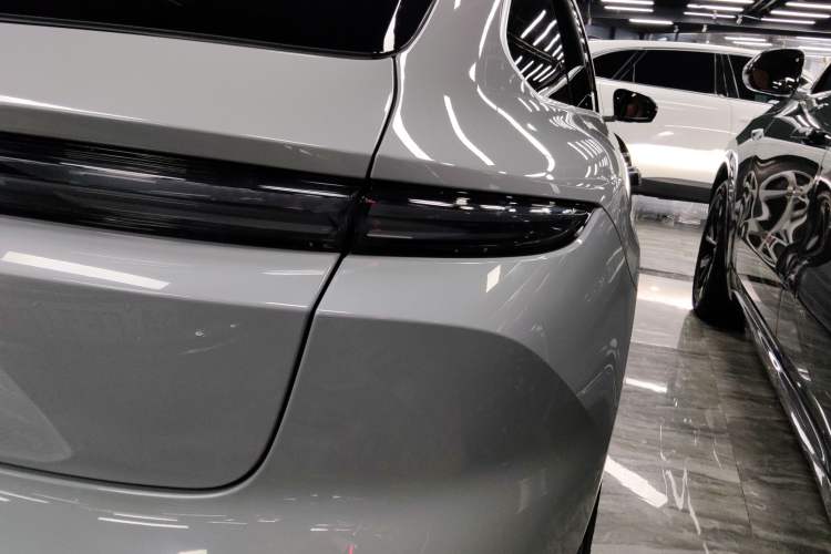 Used Nio ET5T 2024 75kWh Touring Right Rear Taillight