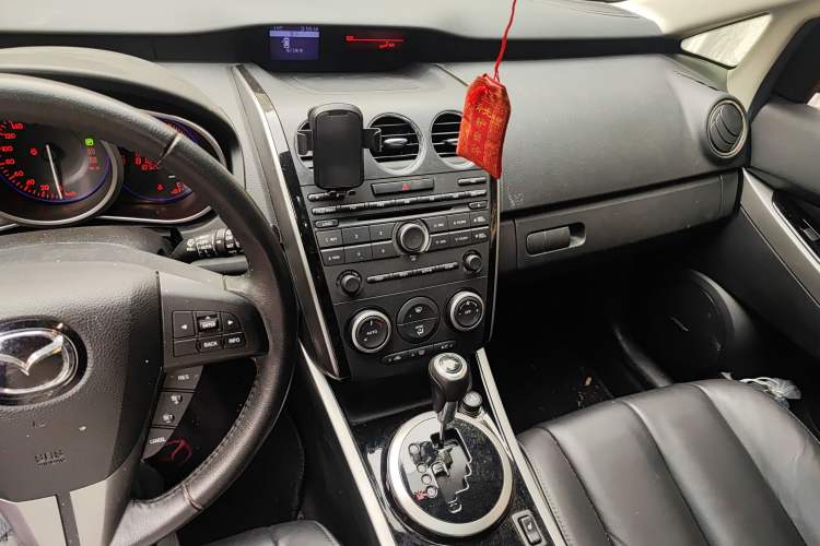 Used Mazda CX-7 2014 2.3T Smart All-Wheel Drive Supreme Edition Audio And AC Panel