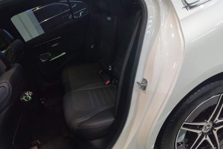 Used Mercedes-Benz C-Class 2024 Facelift C 260 L Night Edition Sport Version Left Rear Seat