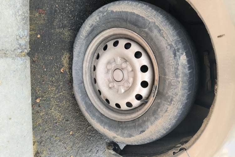 Used CHANGAN KAICHENG Ounuo S 2012 1.3L Base Version