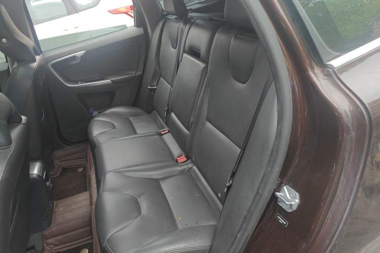 Used Volvo XC60 2017 T5 Smart Upgrade Edition
