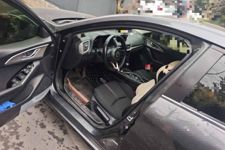 Used Mazda Mazda 3 Axela 2019 Cloud-Controlled Sedan 1.5L Automatic Luxury Model China VI Standard
