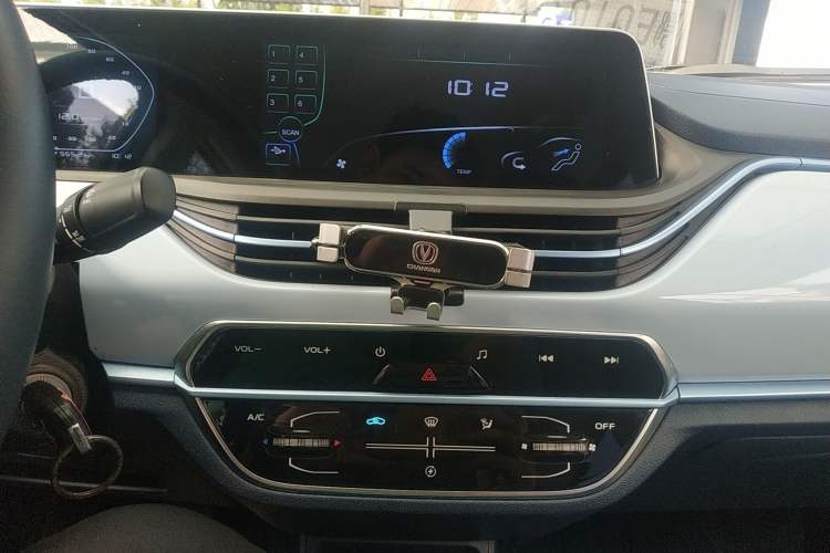 Used Oshan Benni E-Star 2022 Qingxin Edition Colorful Model Lithium Iron Phosphate
