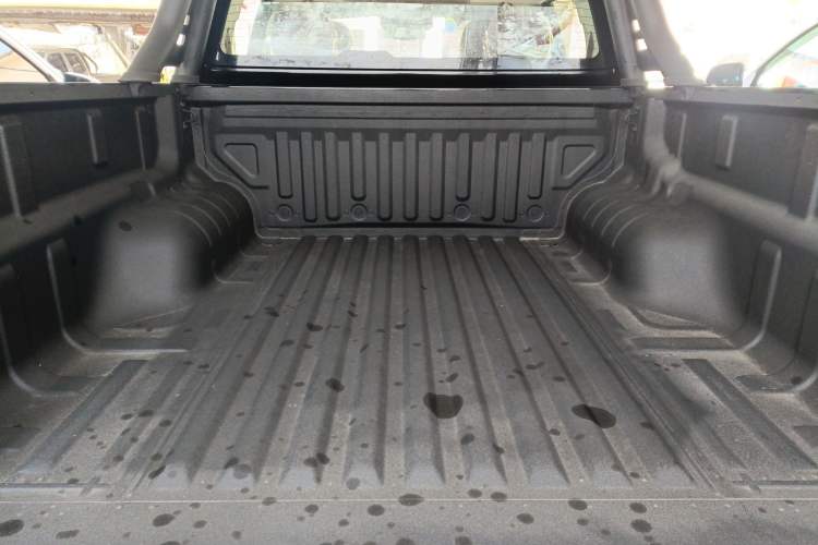 Used Great Wall Poer 2024 2.4T Off-Road Edition Automatic Diesel 4x4 Advanced Version Trunk