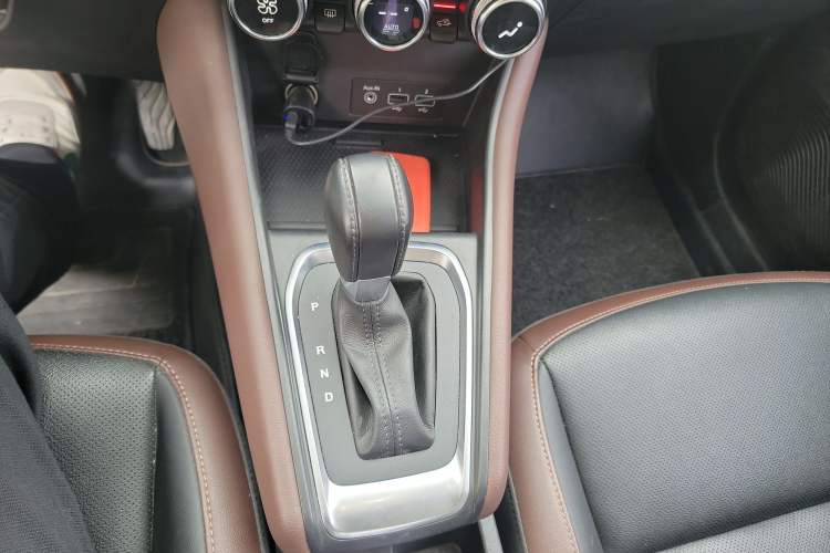 Used Renault Clio 2019 TCe270 Automatic Prestige Model