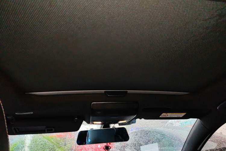 Used Volkswagen Golf 2016 1.4TSI Automatic R-Line Headliner