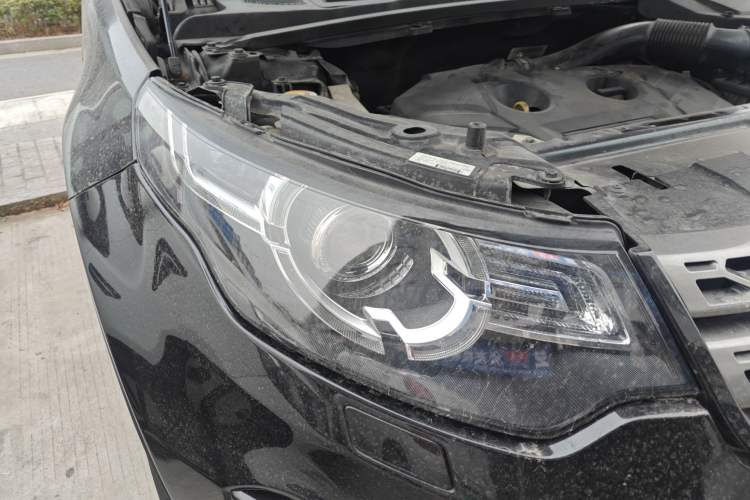 Used Land Rover Discovery Sport 2015 2.0T SE
