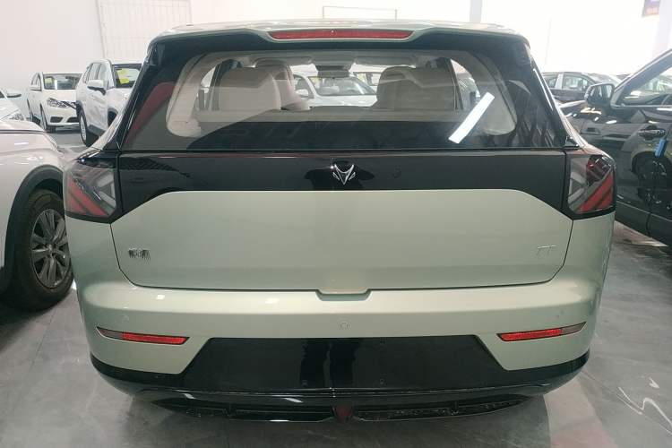 Used ARCFOX T1 2025 Model 425 PRO
