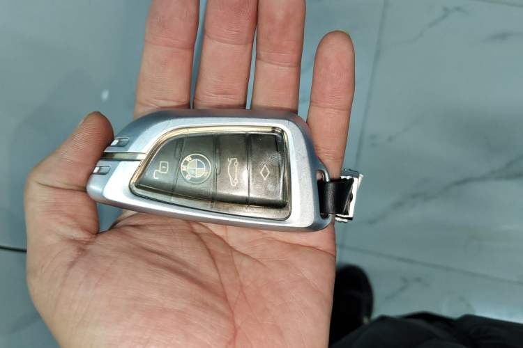 Used BMW 3 Series 2020 325Li M Sport Package Vehicle Key