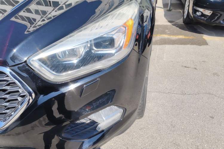 Used Ford Kuga 2019 EcoBoost 180 Two-Wheel-Drive Titanium Plus Model China V Standard
