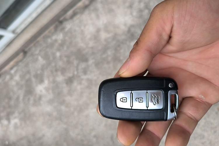 Used Hyundai Elantra (5th Generation / Langdong) 2012 1.6L Automatic Leading Model Vehicle Key