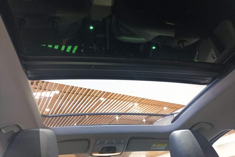 Used BMW X1 2018 sDrive18Li Fashion Model Headliner