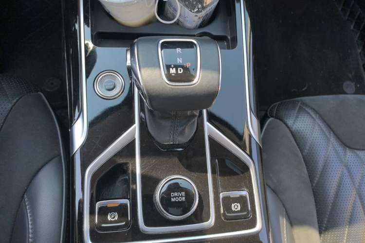 Used Hongqi HS5 2022 2.0T Smart Connect Flagship All-Wheel-Drive Version
