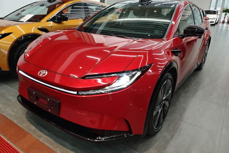 Used Toyota bZ5 2025 Model 550 PRO Smart Driving Edition