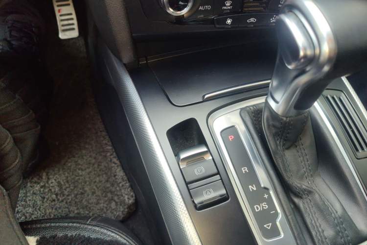 Used Audi A4L 2015 35 TFSI Automatic Standard Model