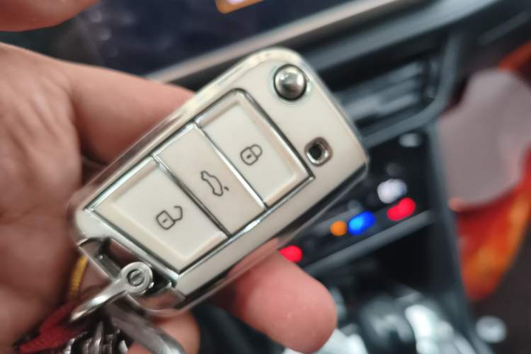 Used Volkswagen Tharu 2021 280TSI Two-Wheel-Drive Luxury Plus Edition