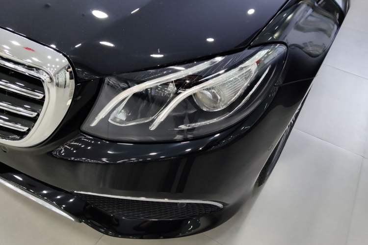 Used Mercedes-Benz E-Class 2020 E 300 L Sport Luxury Edition Left Front Headlight