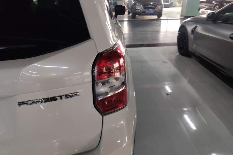 Used Subaru Forester 2015 2.0i Special Edition Commemorative Model
