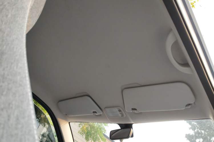 Used Wuling Hongguang MINIEV 2022 Macaron Premium Model – Lithium Iron Phosphate
