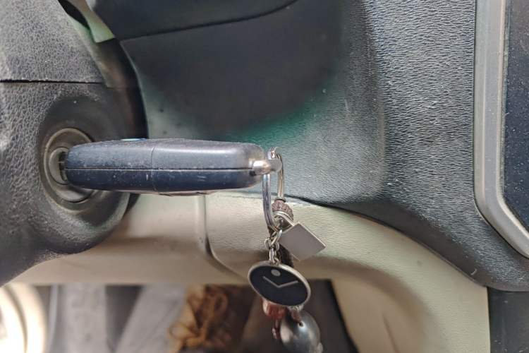 Used CHANGAN KAICHENG Shenqi F30 2016 1.5L Luxury Short-Wheelbase DAM15L Vehicle Key