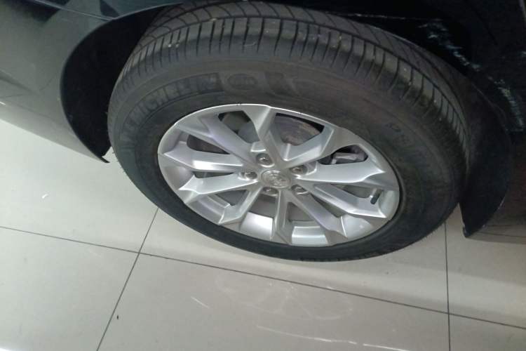 Used Buick LaCrosse 2022 552T Luxury Version
