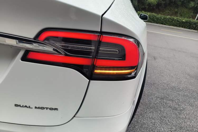 Used Tesla Model X 2019 Long-Range Version