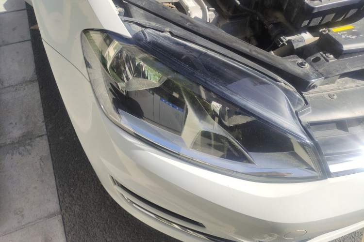 Used Volkswagen Golf 2015 1.6L Automatic Fashion Model