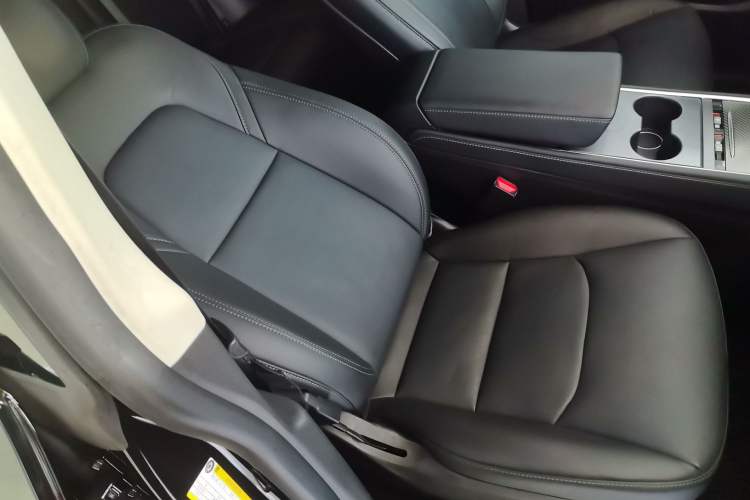 Used Tesla Model Y 2021 Performance High-Performance All-Wheel-Drive Version
