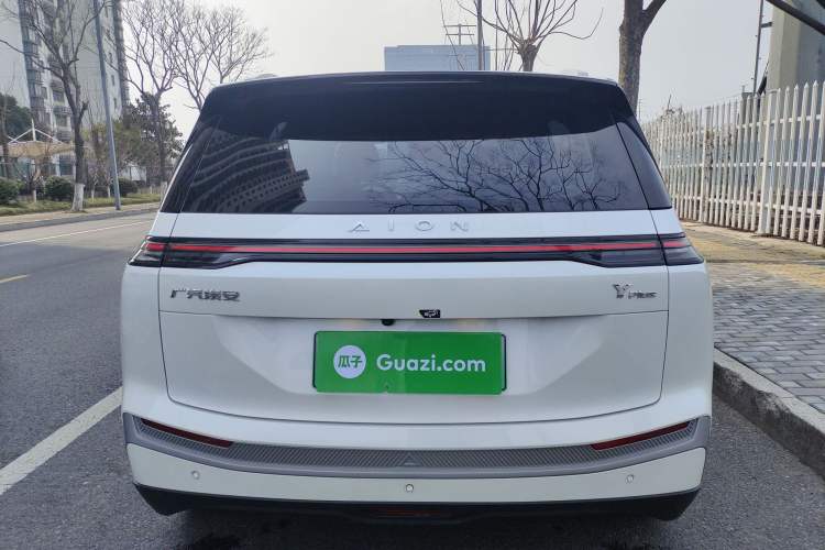 Used AION Y 2023 Plus 510 Smart Edition